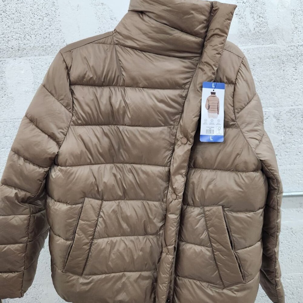 NWT Tahari Women's Asymmetrical Puffer Jacket Tan Large & Extra Large - Picture 5 of 13